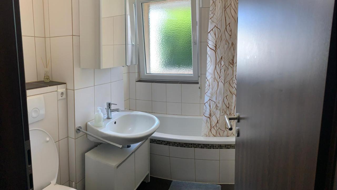 לאופנבורג Grosse Und Helle Ferien Wohnung Mit Parkplatzen מראה חיצוני תמונה